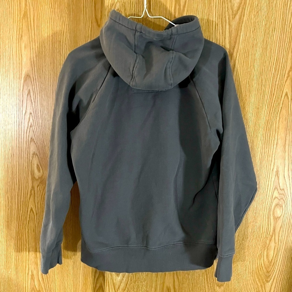 Cabela’s Dark Gray/ Pink Logo Thick Hoodie Sweatshirt - Picture 3 of 5